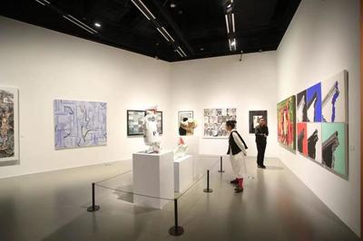 文藝?yán)痹u(píng)丨青年美術(shù)應(yīng)該更"燃"一些